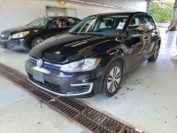 Image for 2019 Volkswagen Golf SE ID: 6815301