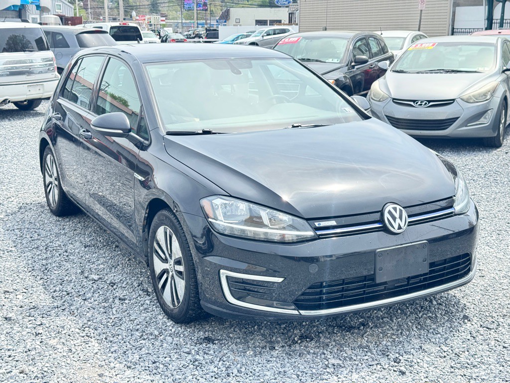 2019 Volkswagen Golf Image 3