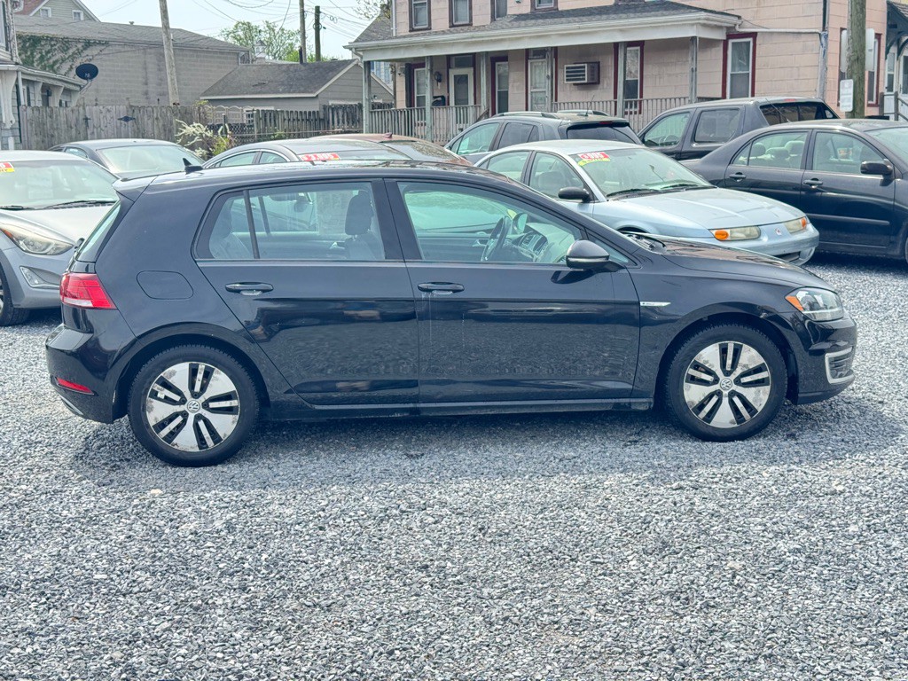 2019 Volkswagen Golf Image 5