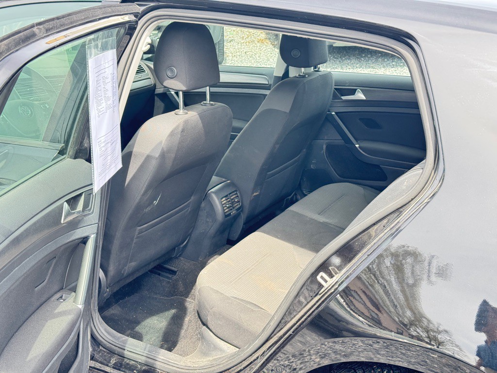 2019 Volkswagen Golf Image 10