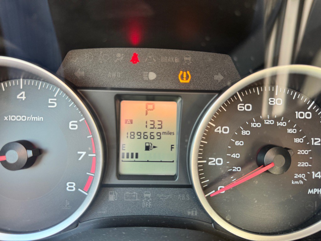2014 Subaru Forester Image 11