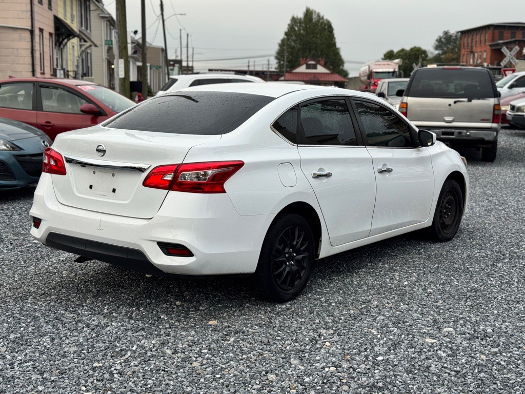 2019 Nissan Sentra Image 4