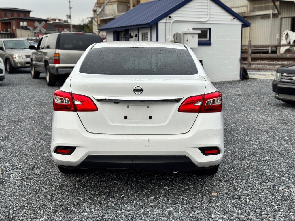 2019 Nissan Sentra Image 5