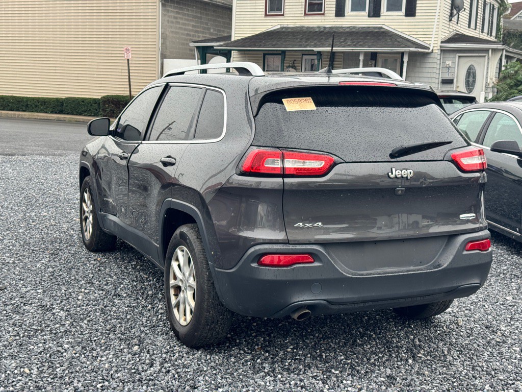 2016 Jeep Cherokee Image 6