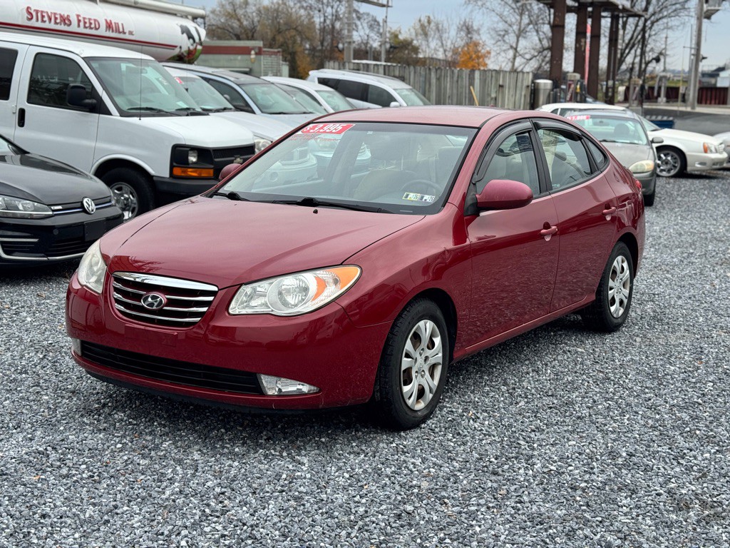 2010 Hyundai Elantra Image 1