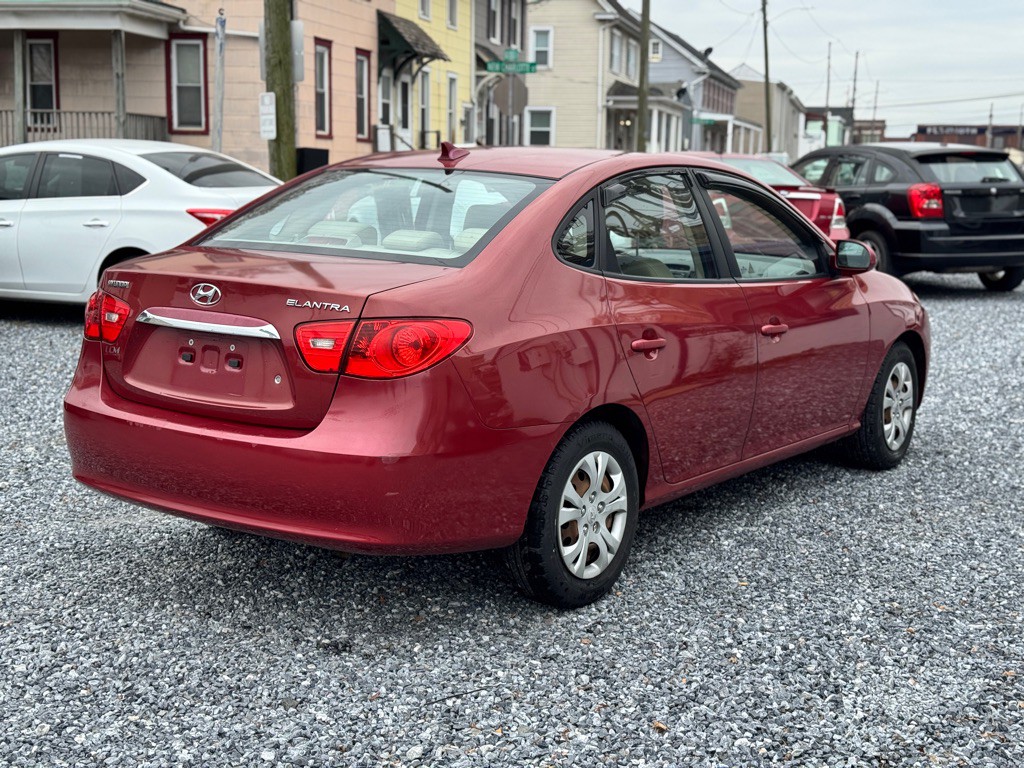 2010 Hyundai Elantra Image 4