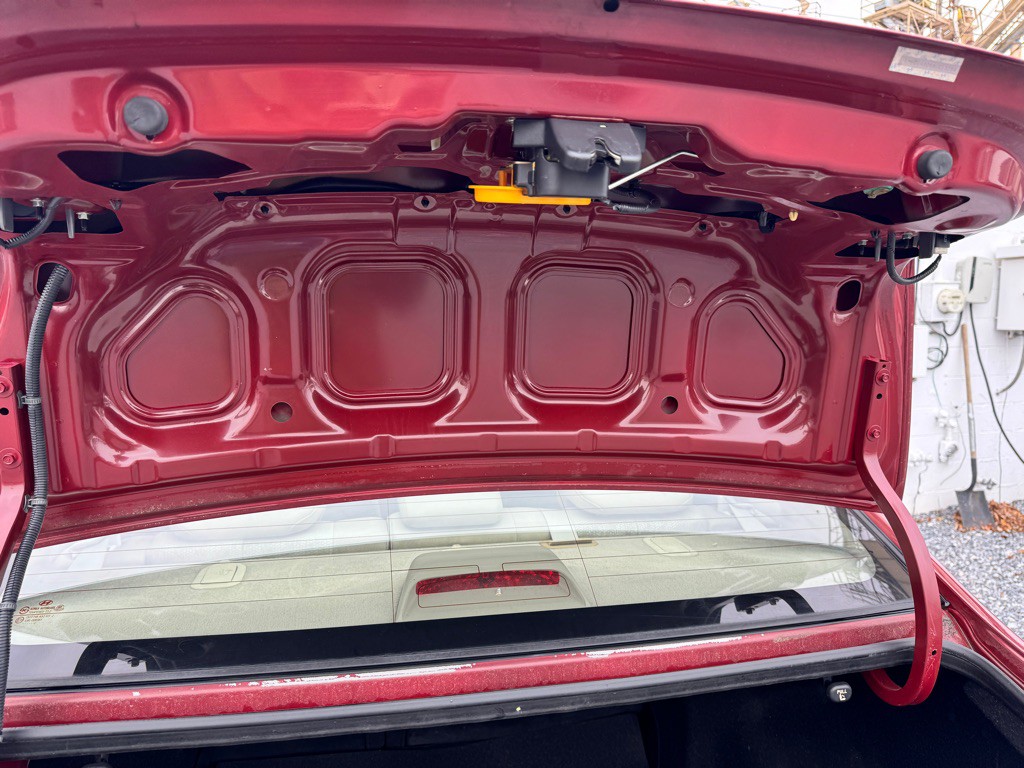 2010 Hyundai Elantra Image 31