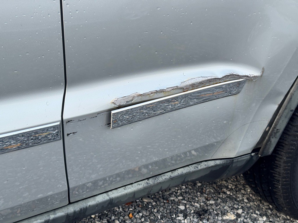 2011 Jeep Grand Cherokee Image 14