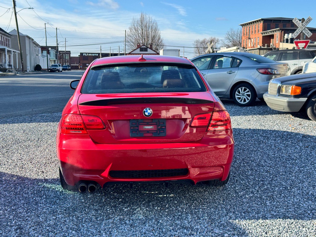 2013 BMW 3 Series Image 5