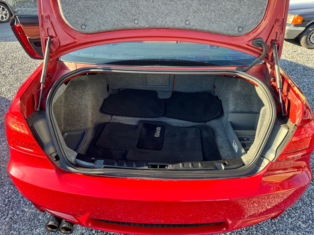 2013 BMW 3 Series Image 13