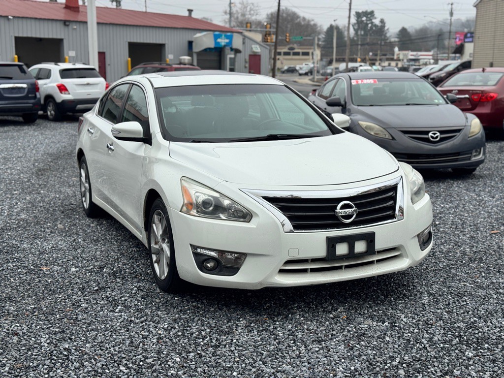 2013 Nissan Altima Image 3