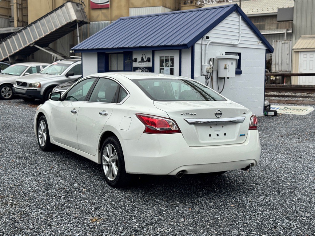 2013 Nissan Altima Image 6
