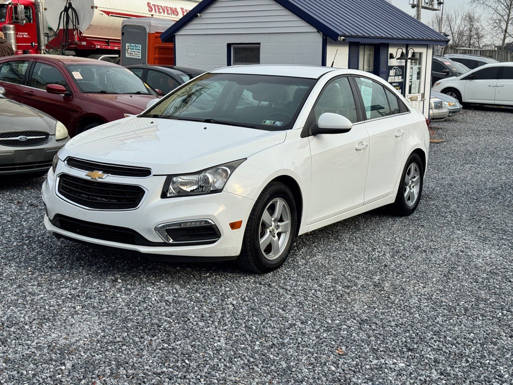2016 Chevrolet Cruze Image 1