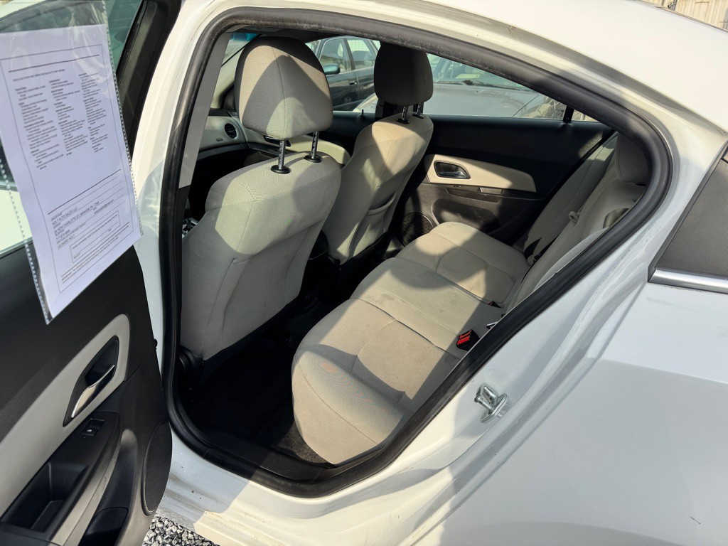 2016 Chevrolet Cruze Image 7