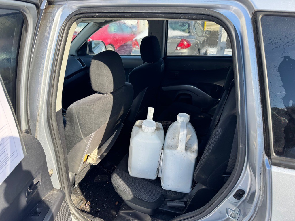 2007 Mitsubishi Outlander Image 7