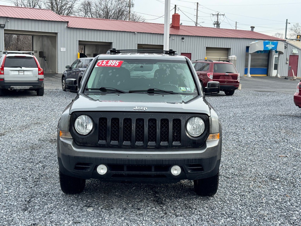 2013 Jeep Patriot Image 2