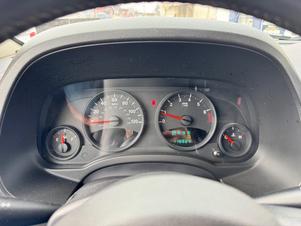 2013 Jeep Patriot Image 10