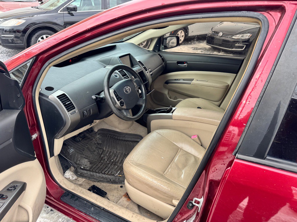 2005 Toyota Prius Image 8