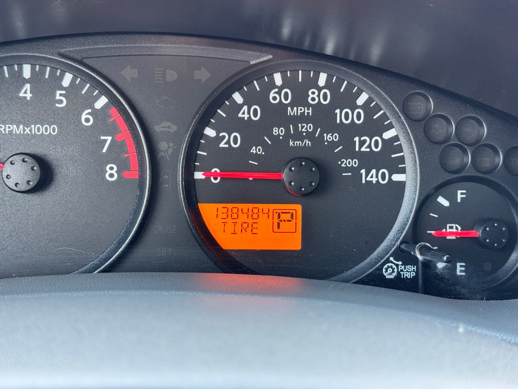 2016 Nissan Frontier Image 11