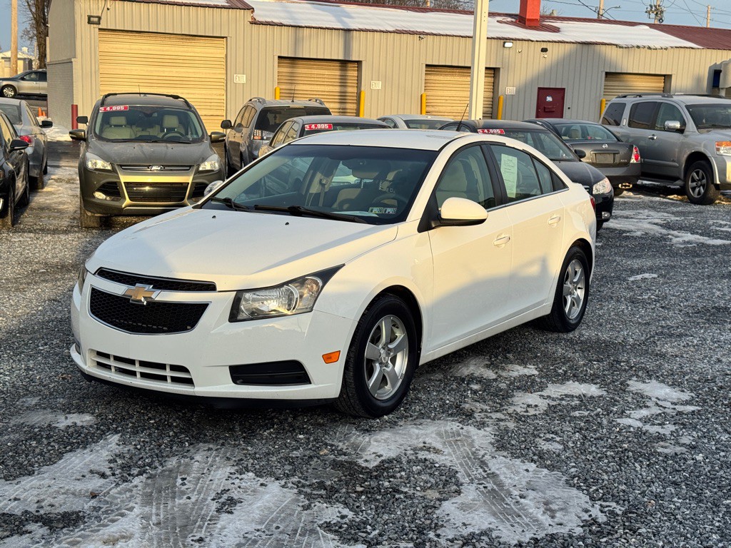2014 Chevrolet Cruze Image 1
