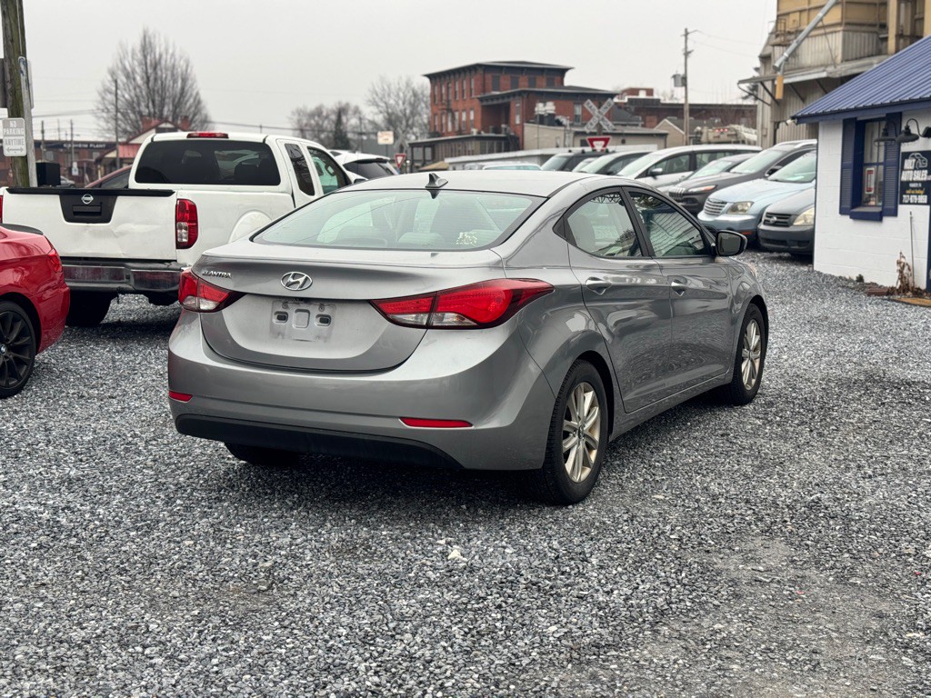 2014 Hyundai Elantra Image 5