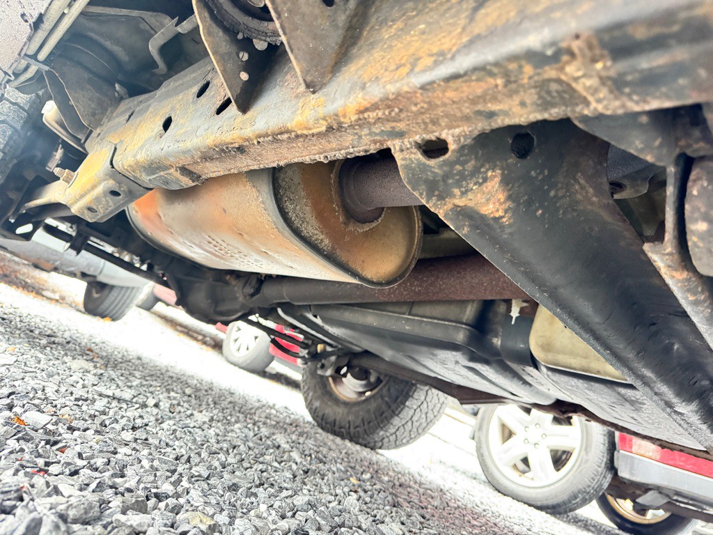 2005 GMC Yukon Image 4