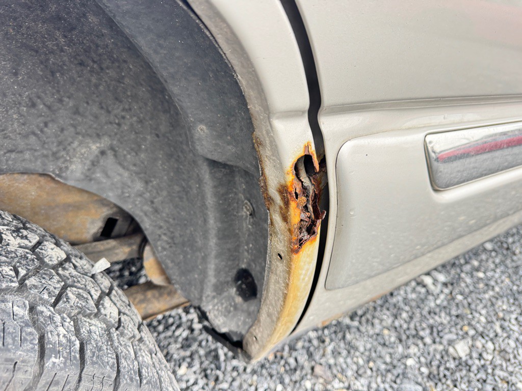 2005 GMC Yukon Image 7