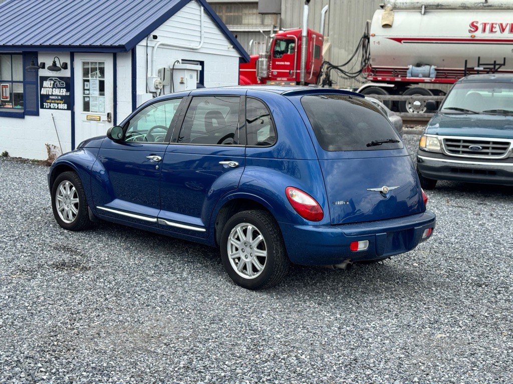 2010 Chrysler PT Cruiser Image 8