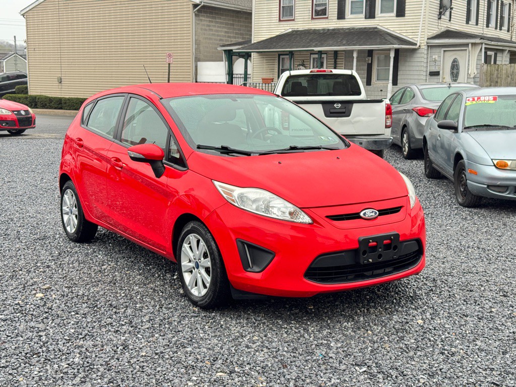 2013 Ford Fiesta Image 3