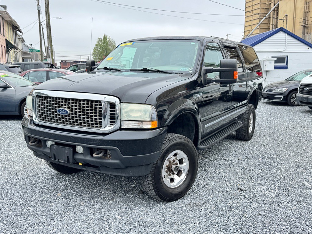 2004 Ford Excursion Image 1