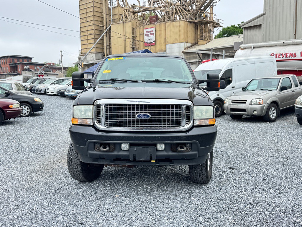 2004 Ford Excursion Image 2