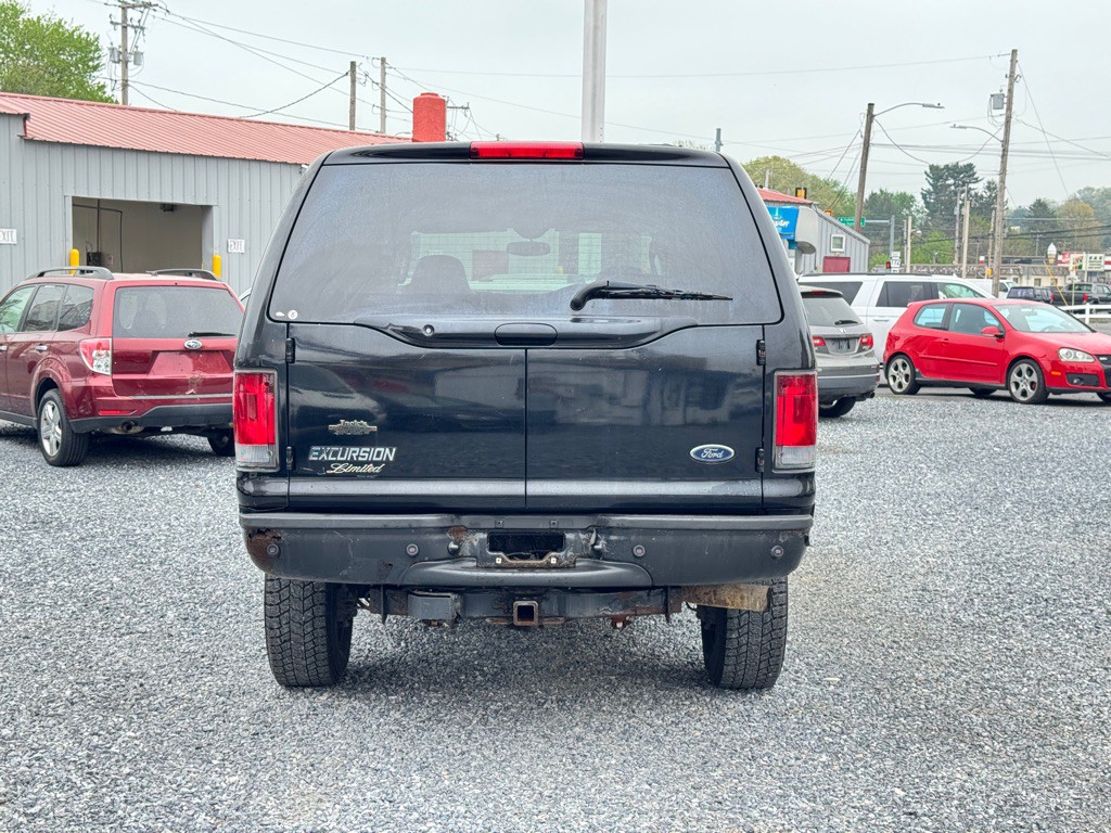 2004 Ford Excursion Image 5