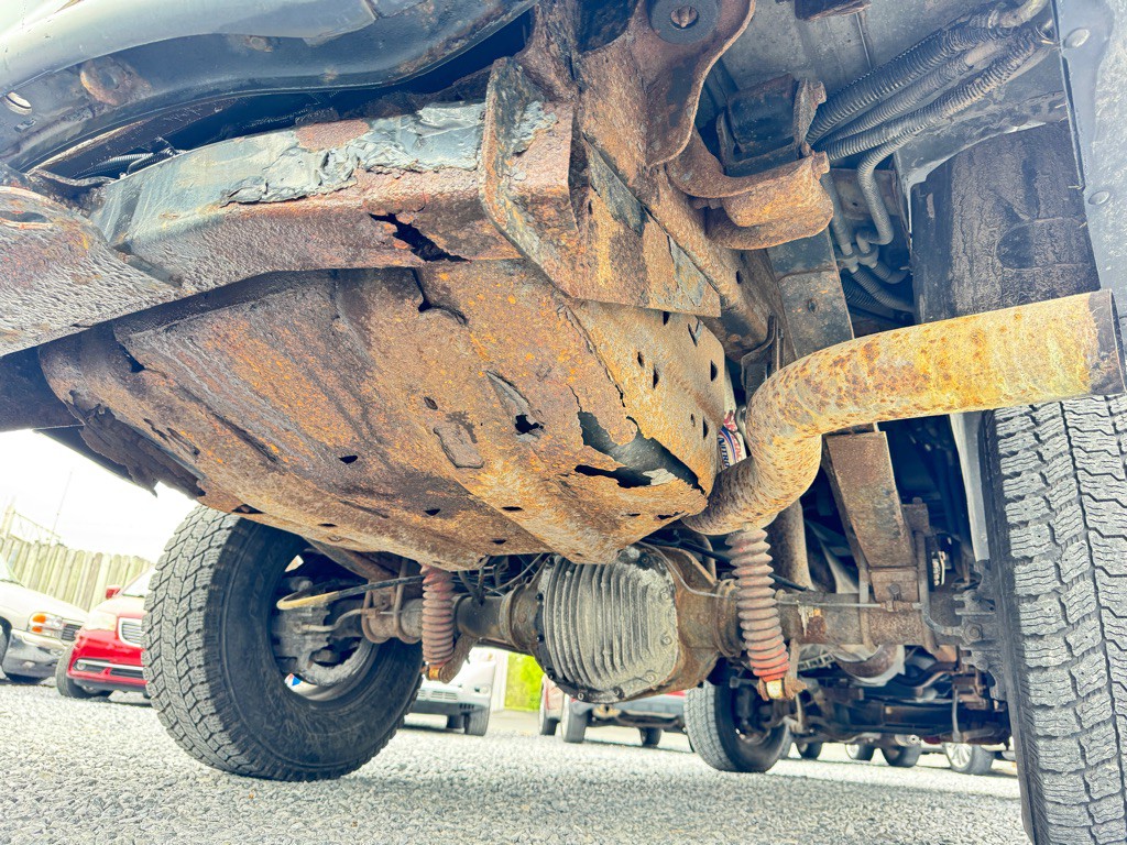 2004 Ford Excursion Image 12