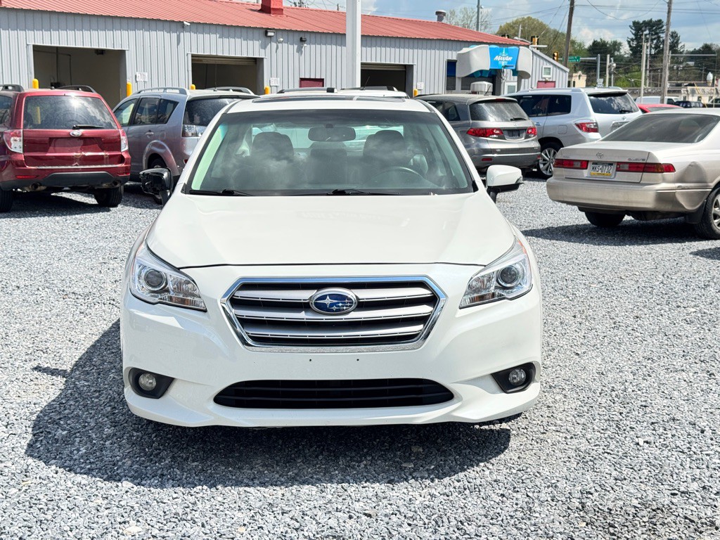 2016 Subaru Legacy Image 2
