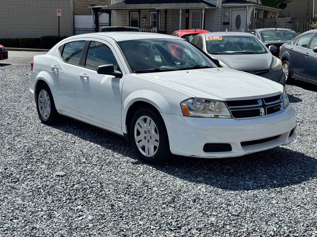 2013 Dodge Avenger Image 3