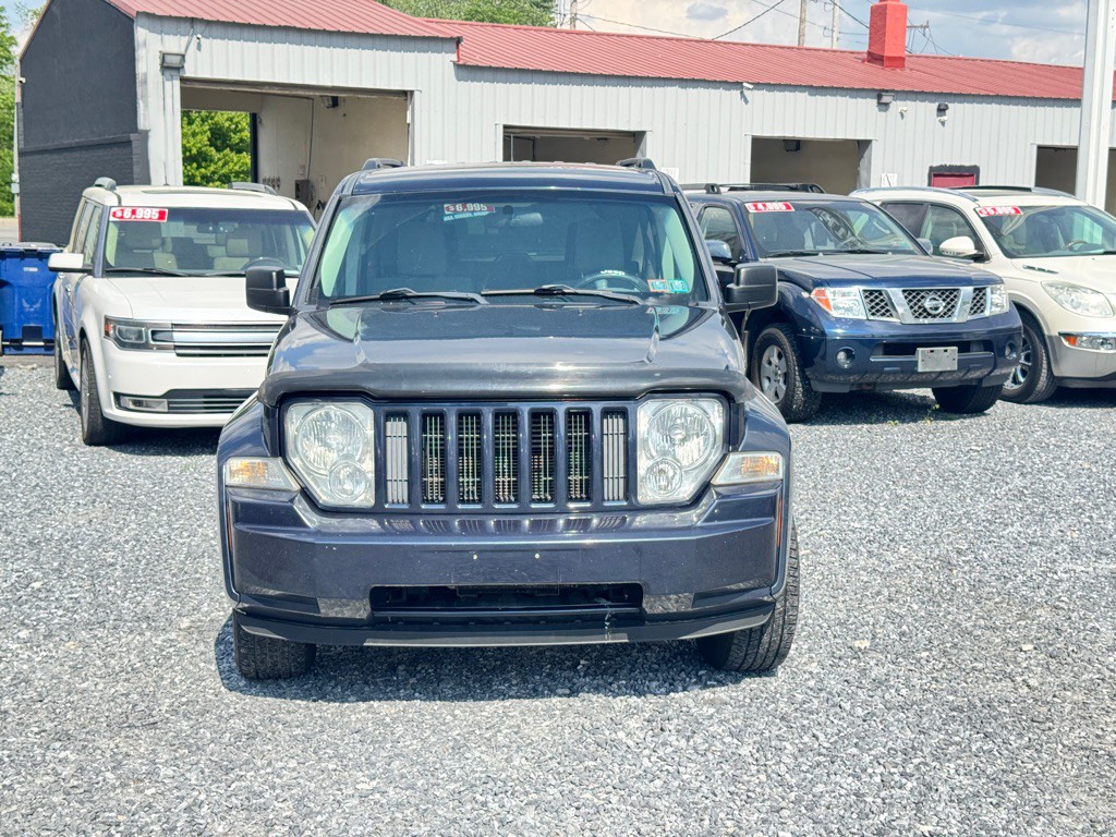 2008 Jeep Liberty Image 2