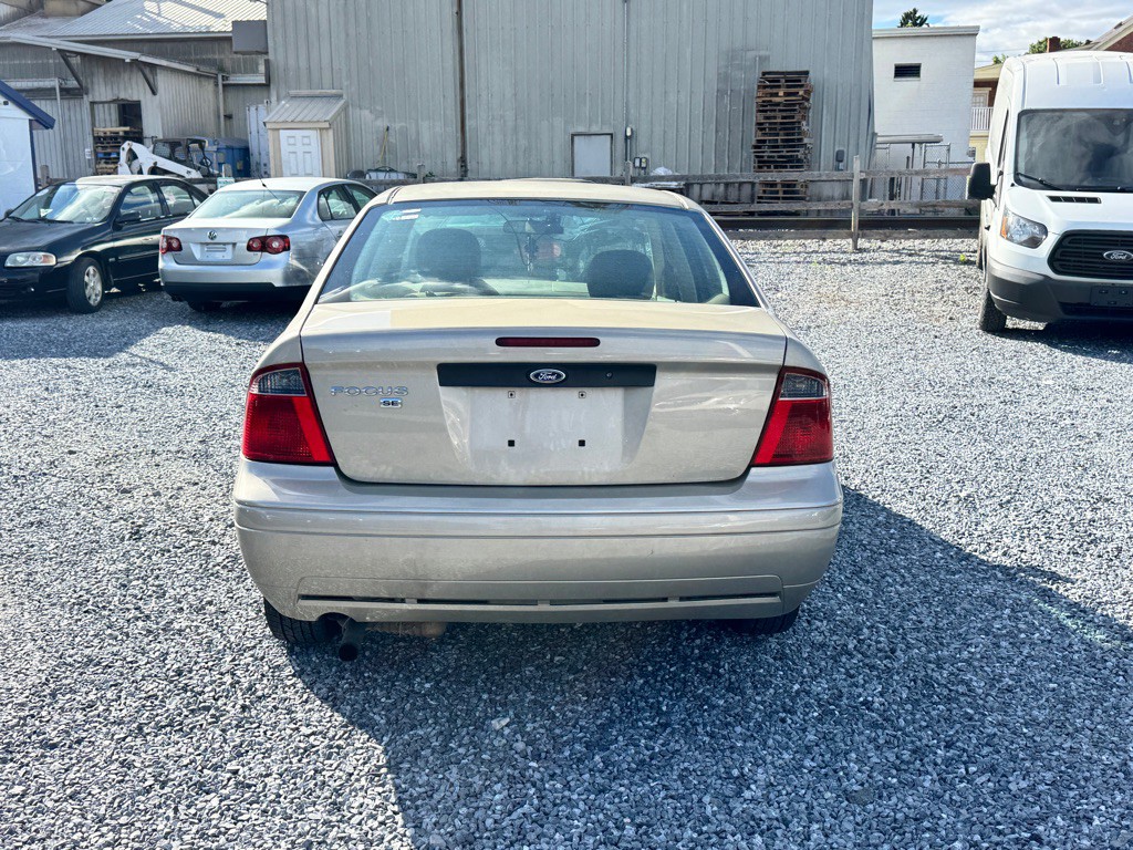 2007 Ford Focus Image 5