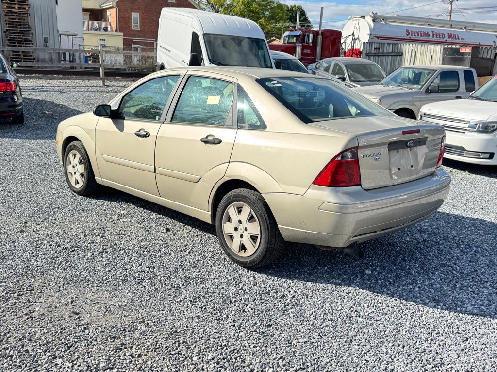 2007 Ford Focus Image 6