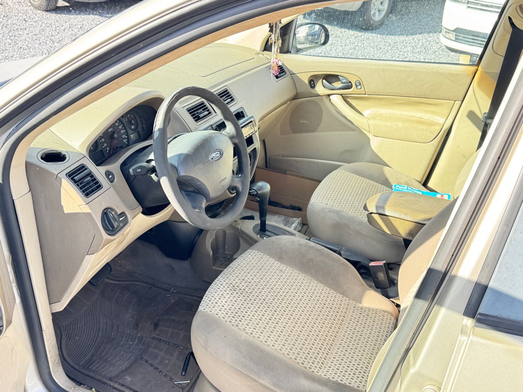 2007 Ford Focus Image 8