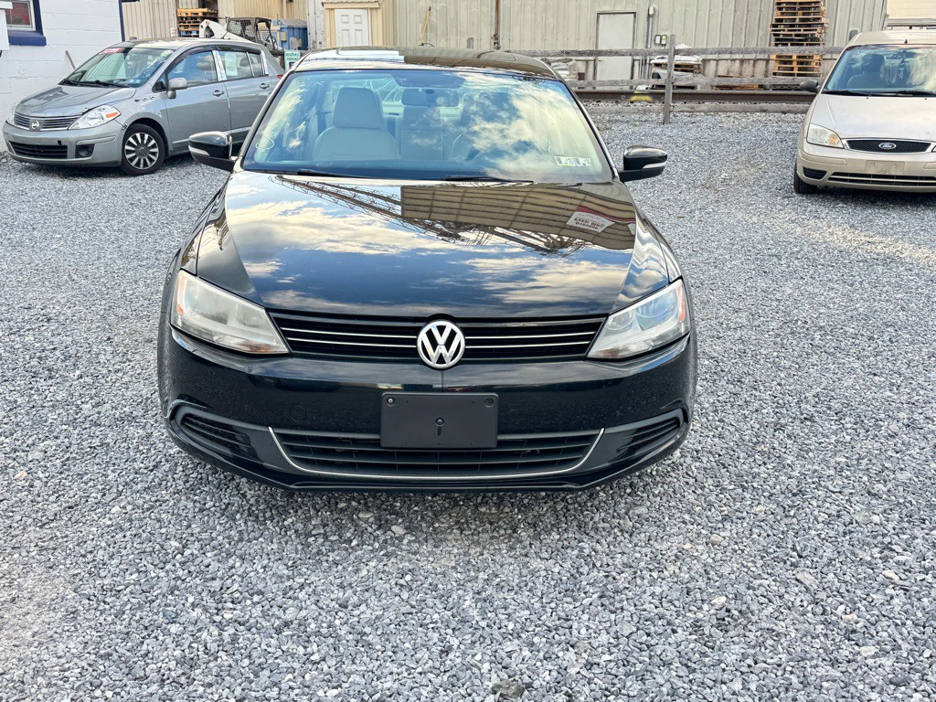 2014 Volkswagen Jetta Image 2