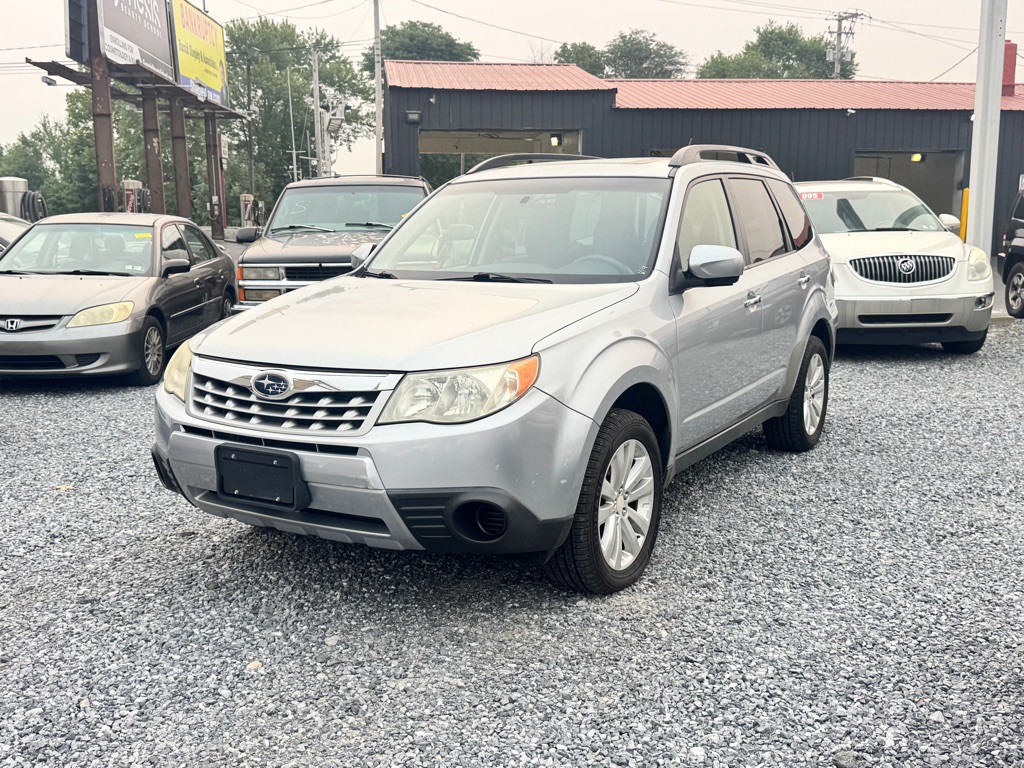 2012 Subaru Forester Image 1