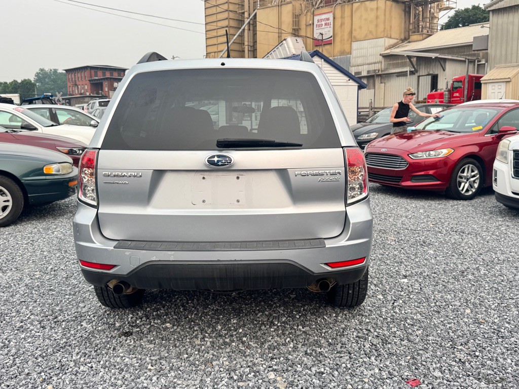 2012 Subaru Forester Image 6