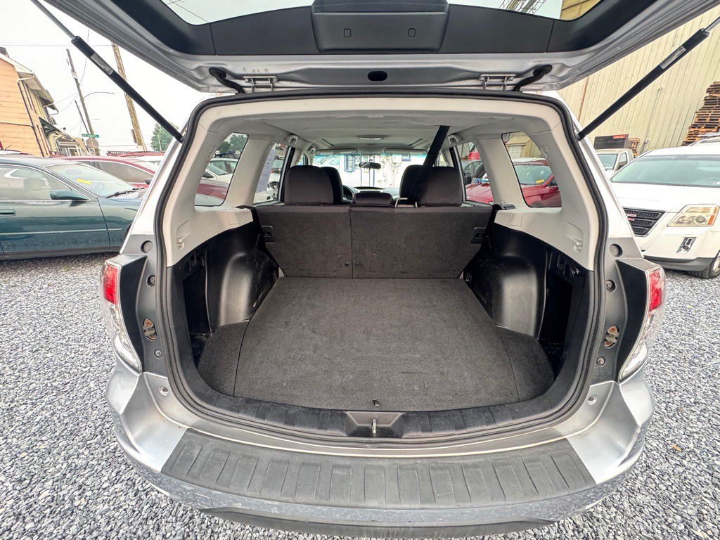 2012 Subaru Forester Image 8