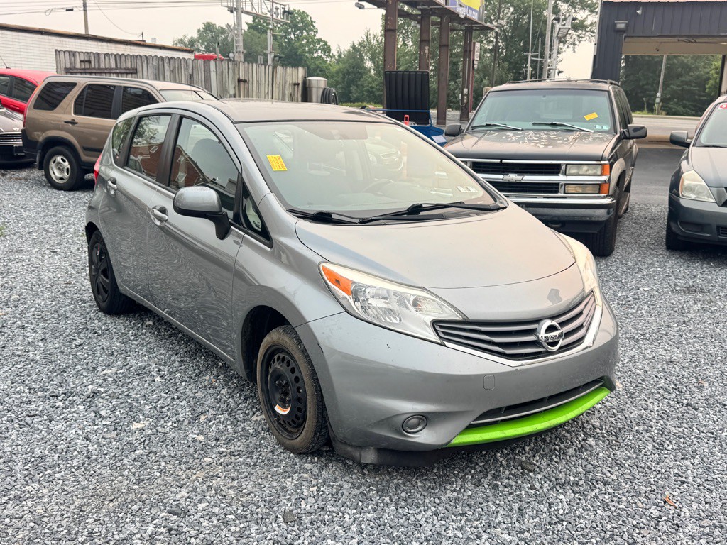 2014 Nissan Versa Image 3