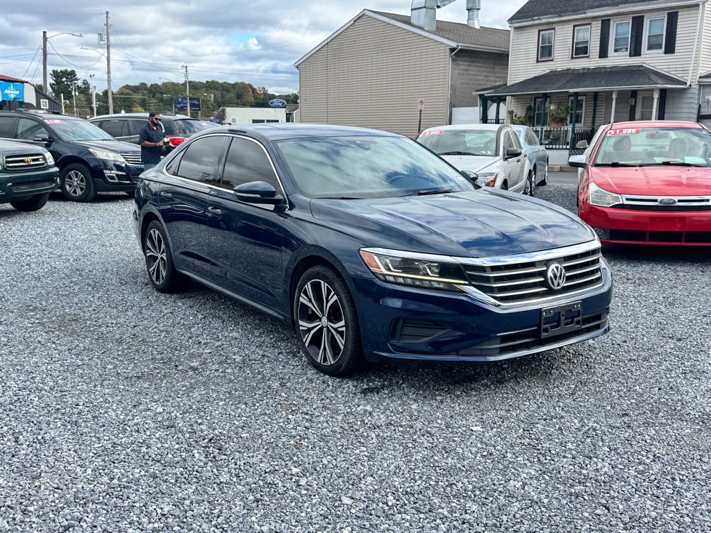 2021 Volkswagen Passat Image 3