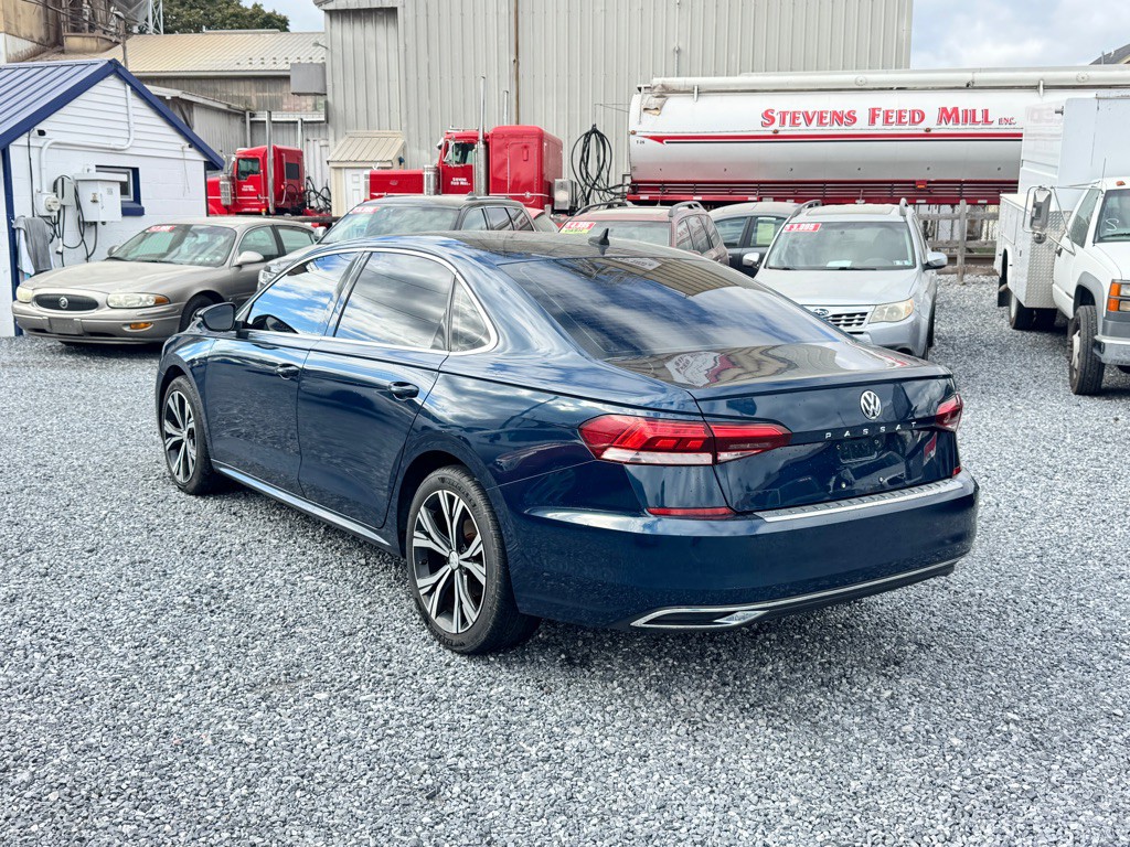 2021 Volkswagen Passat Image 6