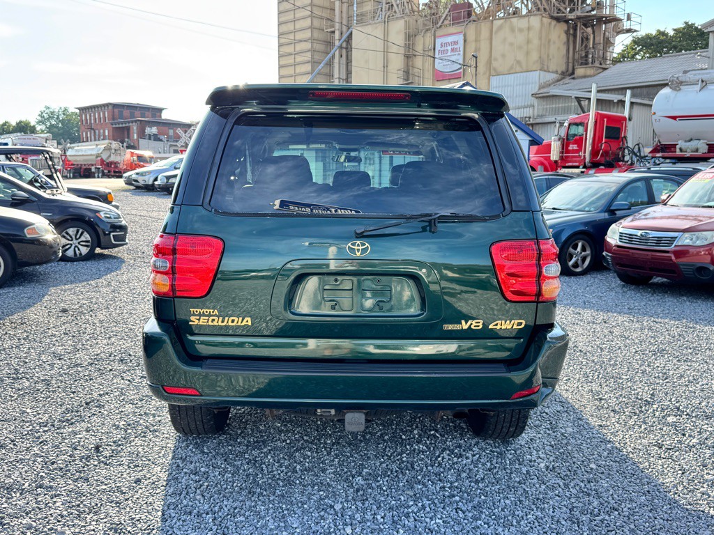 2002 Toyota Sequoia Image 7