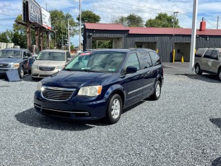 Image for 2012 Chrysler Town & Country Touring ID: 7672245