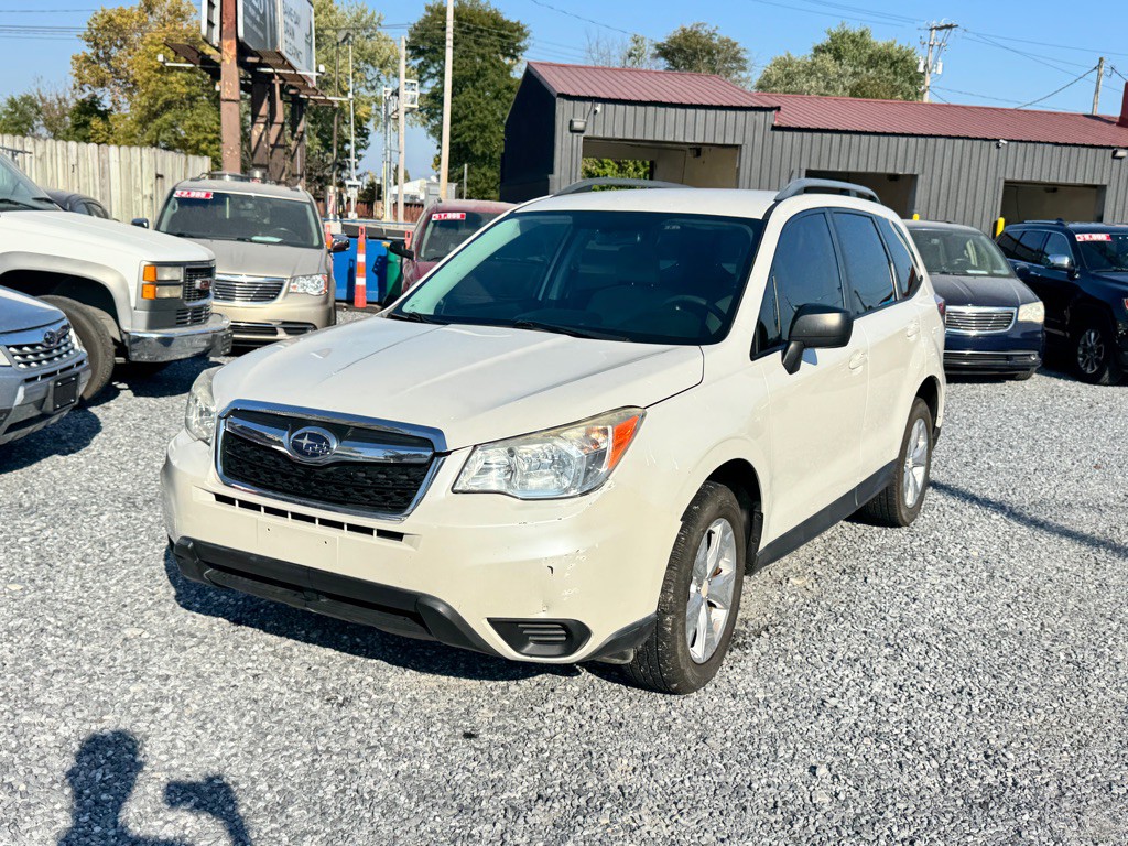 2015 Subaru Forester Image 2