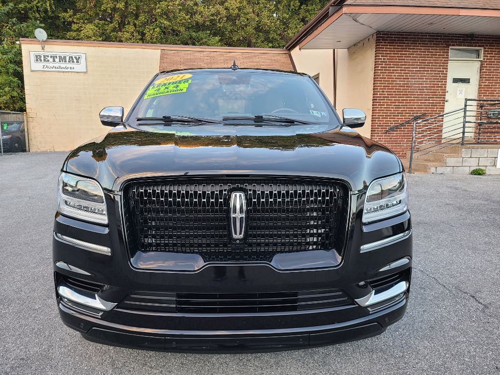 2021 Lincoln Navigator Image 8